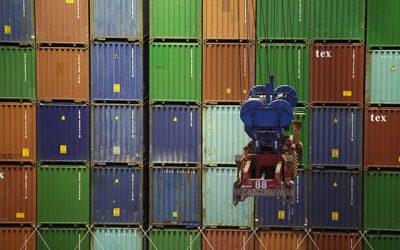 Apa yang Mempengaruhi Harga Kontainer Bekas? Intip di Sini