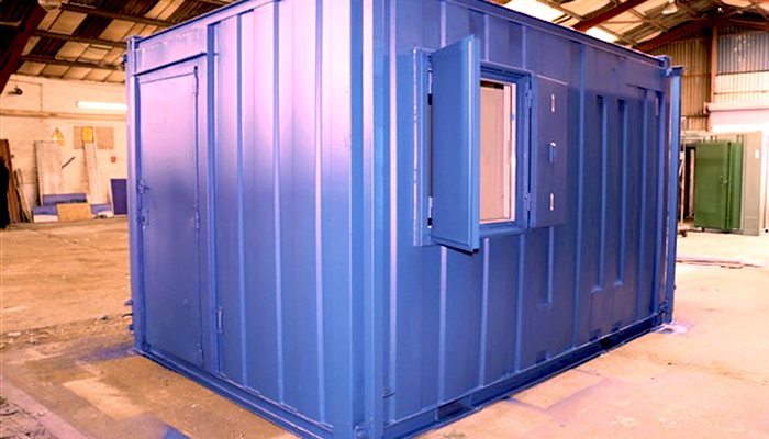 Jual 20′ Office Container dengan Toilet didalamnya