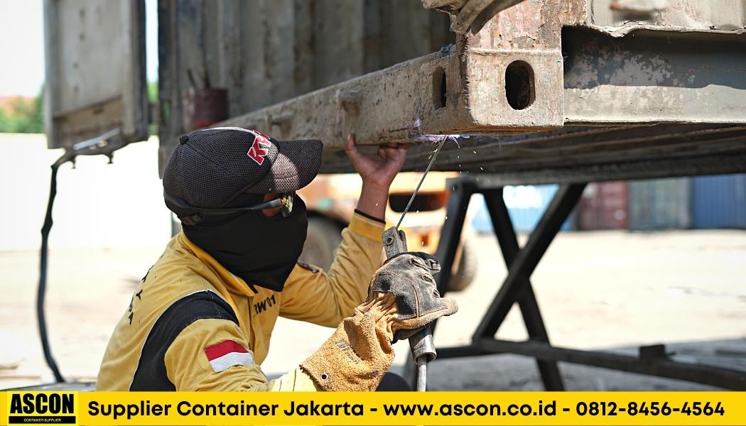 Jasa Pembuatan Kantor dari Peti Kemas yang Unik